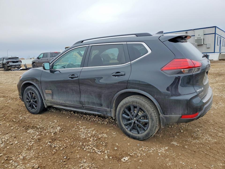 2017 Nissan Rogue sv