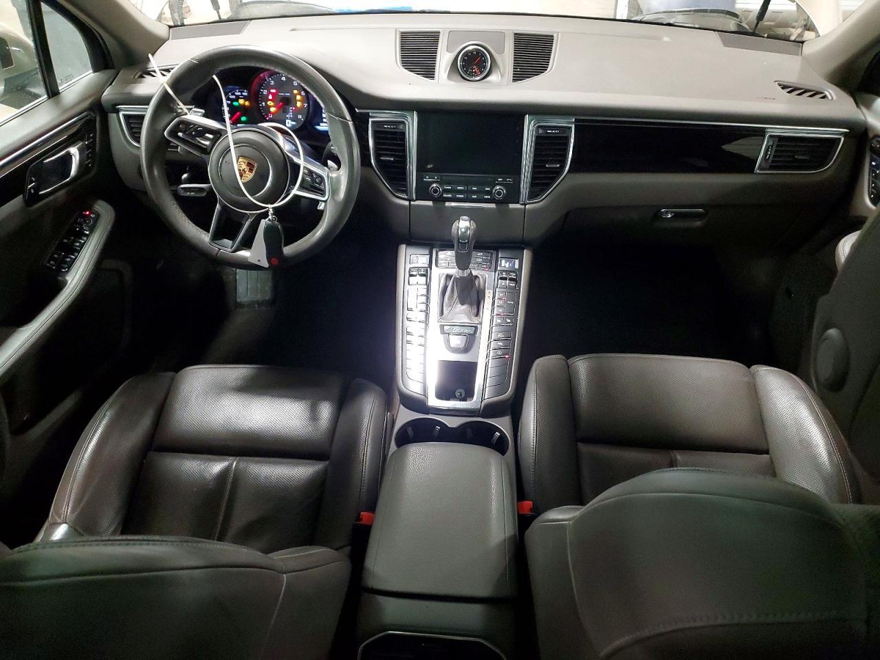 2017 Porsche Macan s