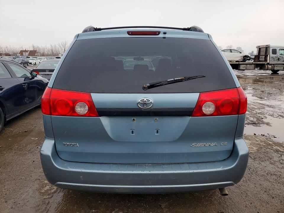 2009 Toyota Sienna ce