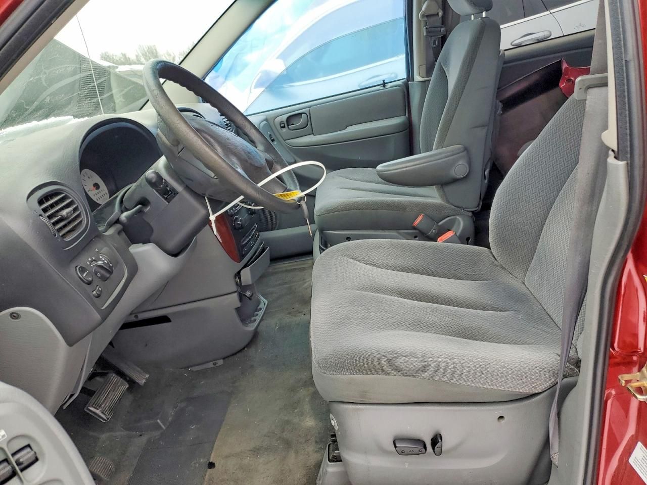 2005 Chrysler Town & Country