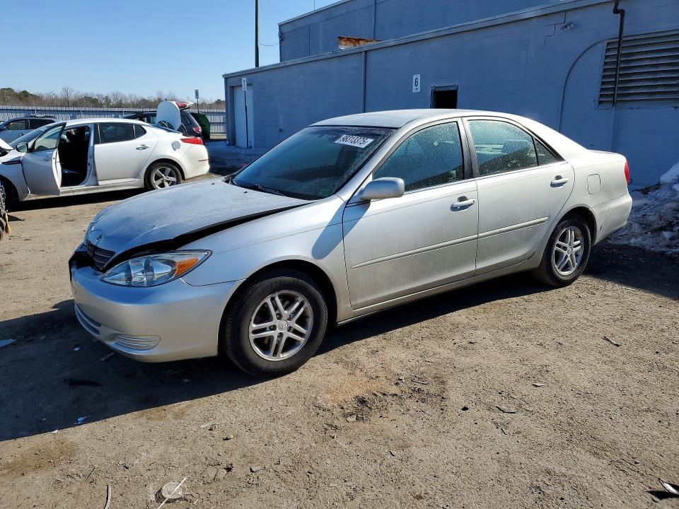 2002 Toyota Camry le