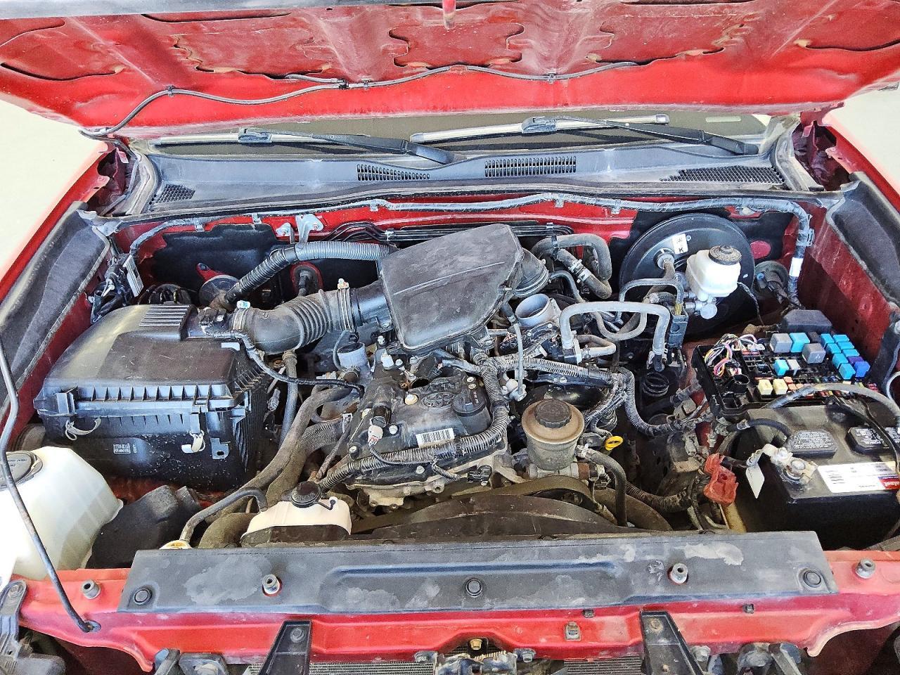 2019 Toyota Tacoma SR