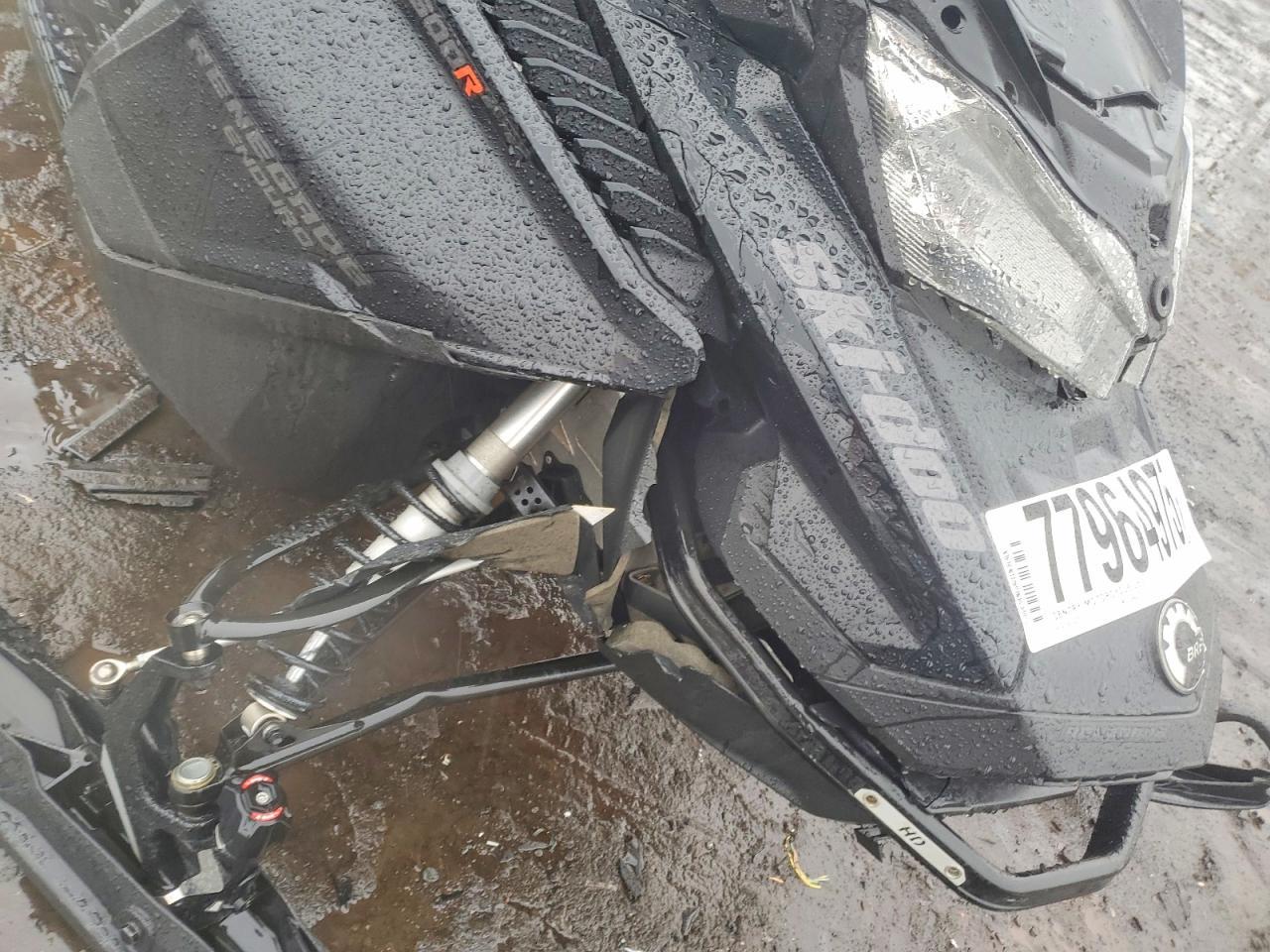 2021 Skidoo 2021 Skid RENEGADEENDRO600R