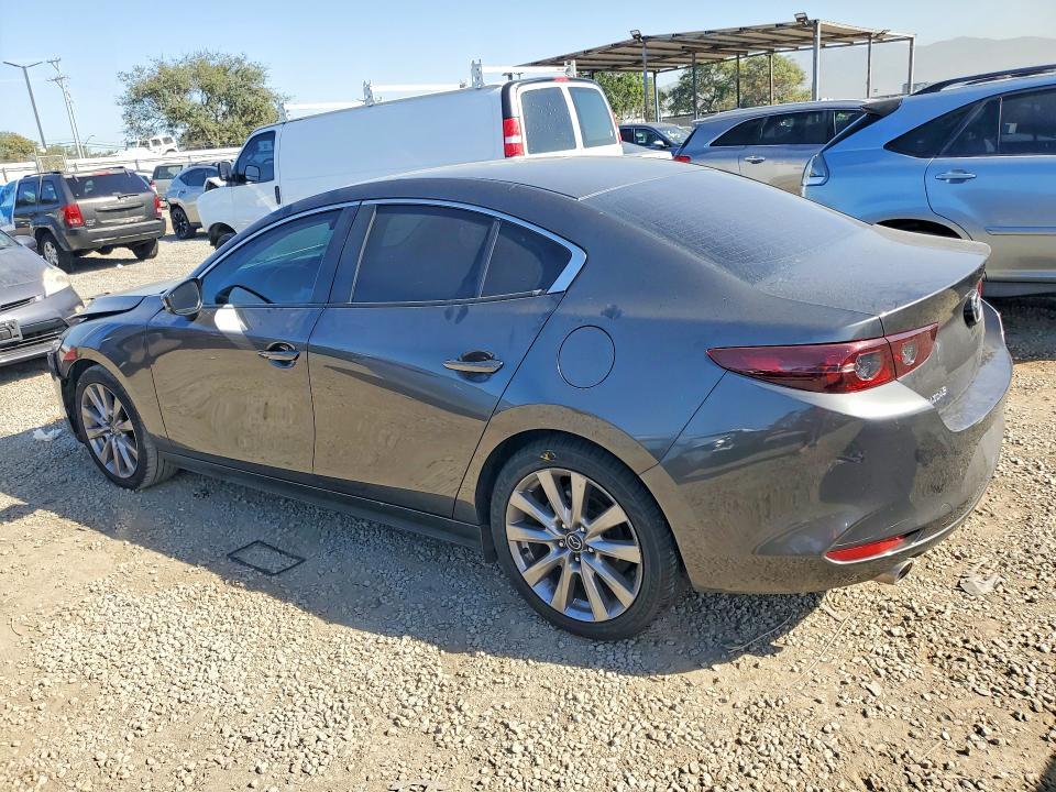 2021 Mazda 3 Select