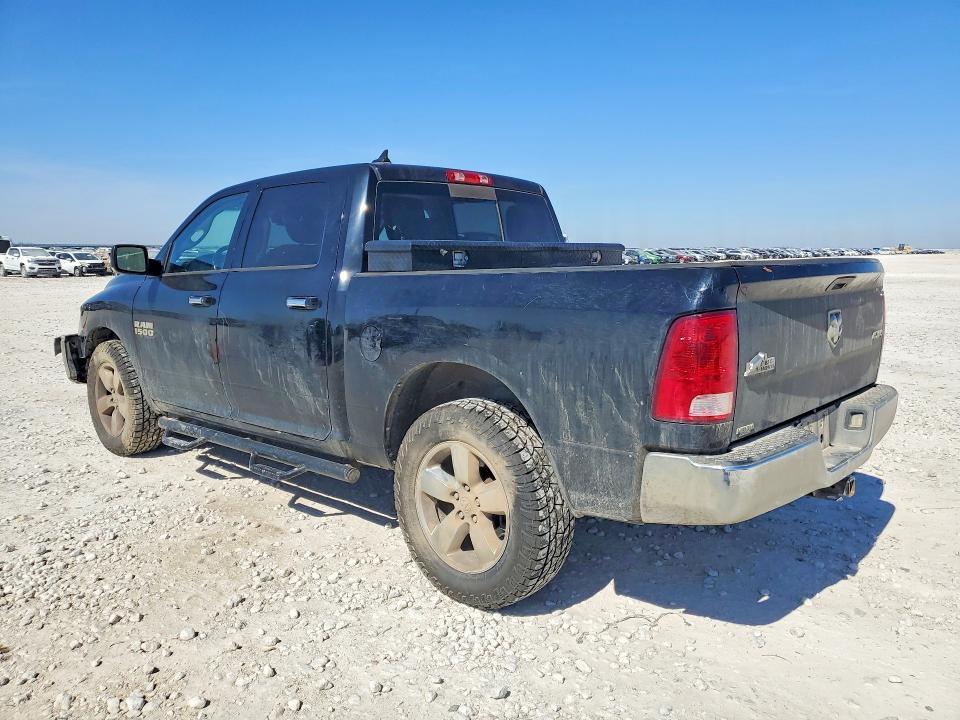 2015 Dodge Ram 1500 slt