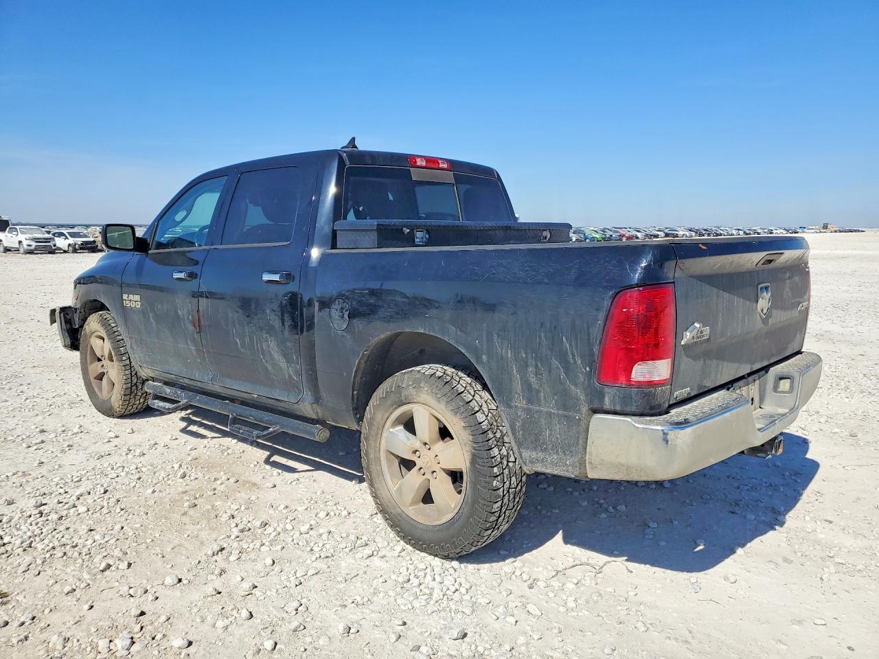 2015 Dodge Ram 1500 slt