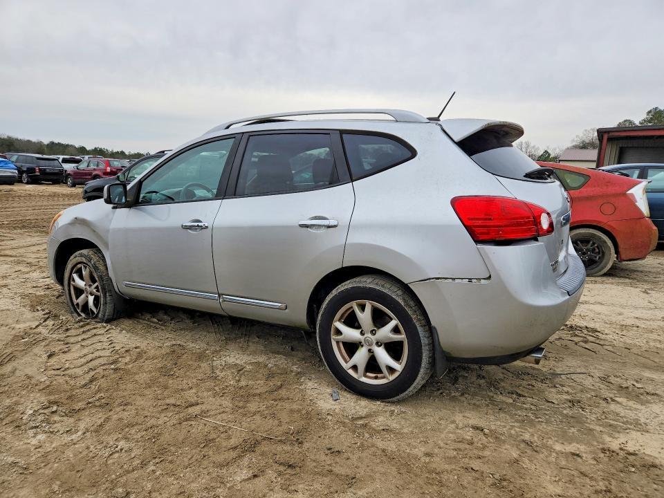 2011 Nissan Rogue s