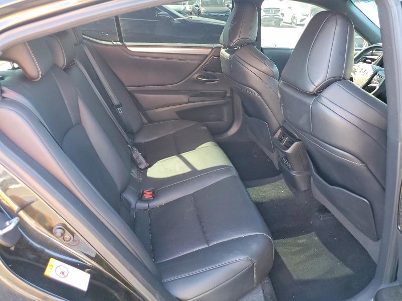 2019 Lexus ES