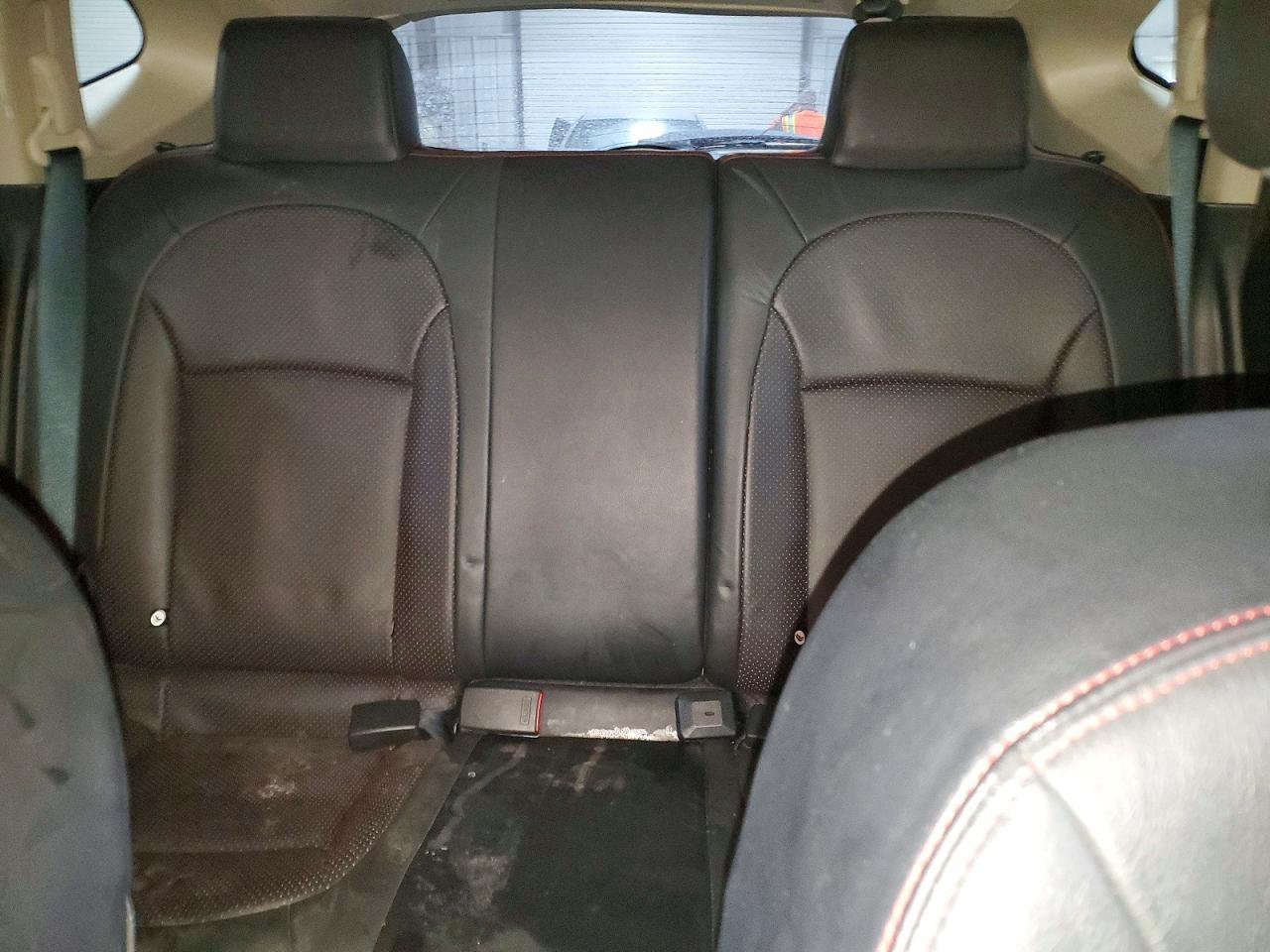 2011 Nissan Rogue s