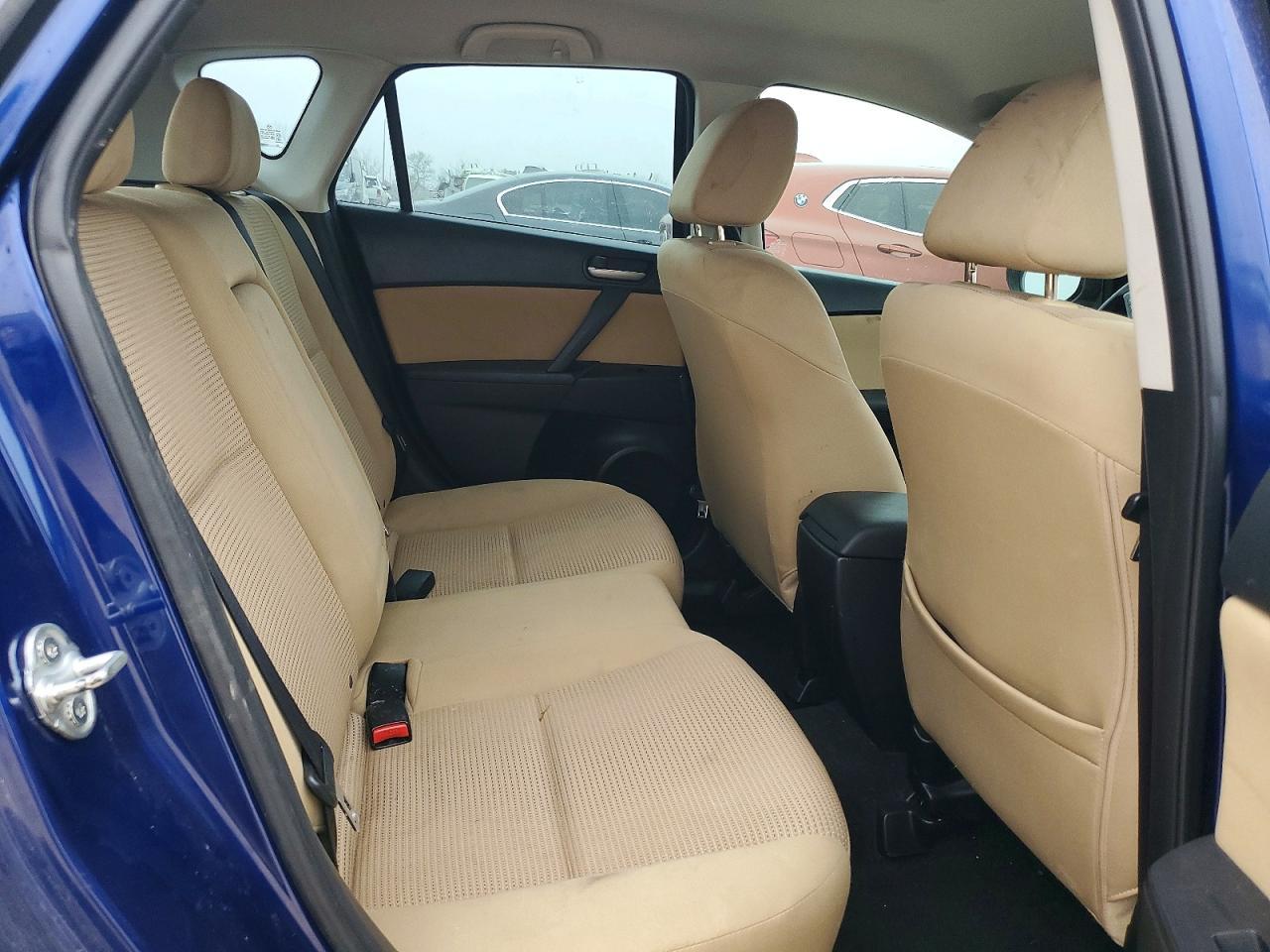 2012 Mazda 3 I