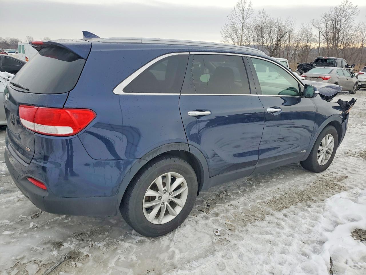 2016 KIA Sorento lx
