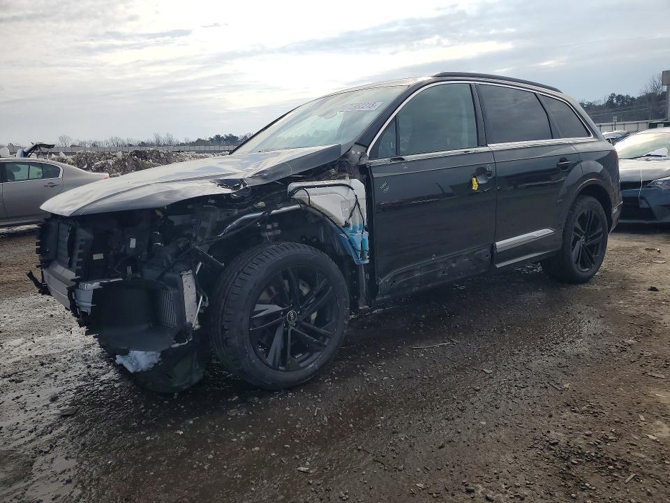2023 Audi Q7 Premium Plus
