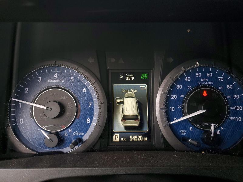 2019 Toyota Sienna xle 8-passenger