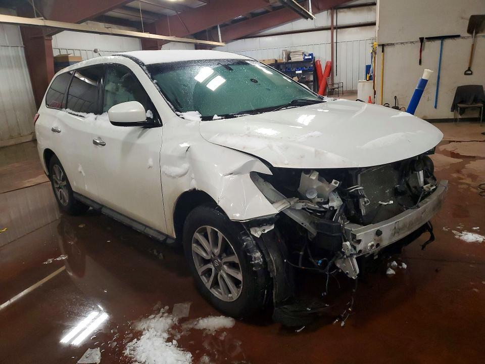 2014 Nissan Pathfinder s