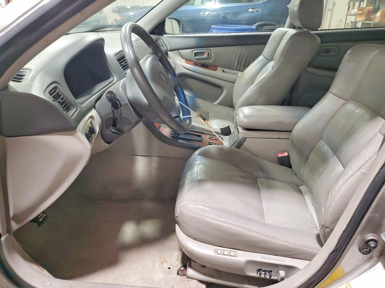 2000 Lexus Es 300 Base