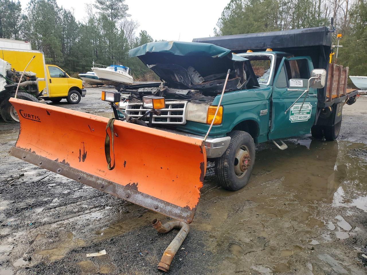 1990 Ford F350 Super Duty Flatbed Truck