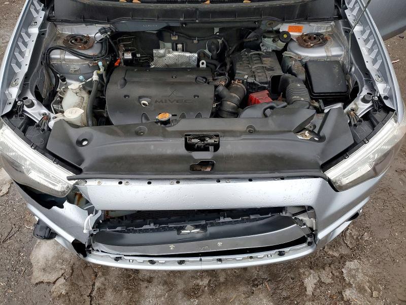2011 Mitsubishi Rvr se