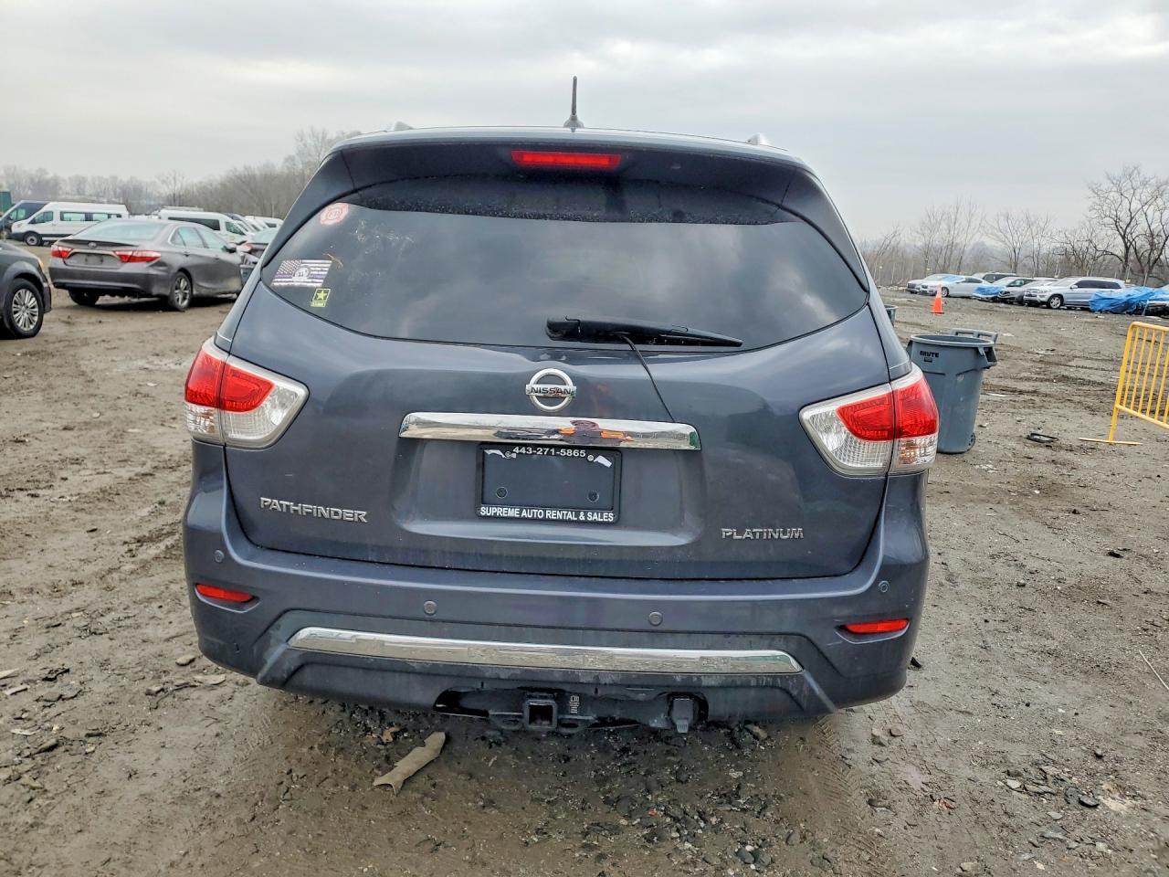 2013 Nissan Pathfinder s