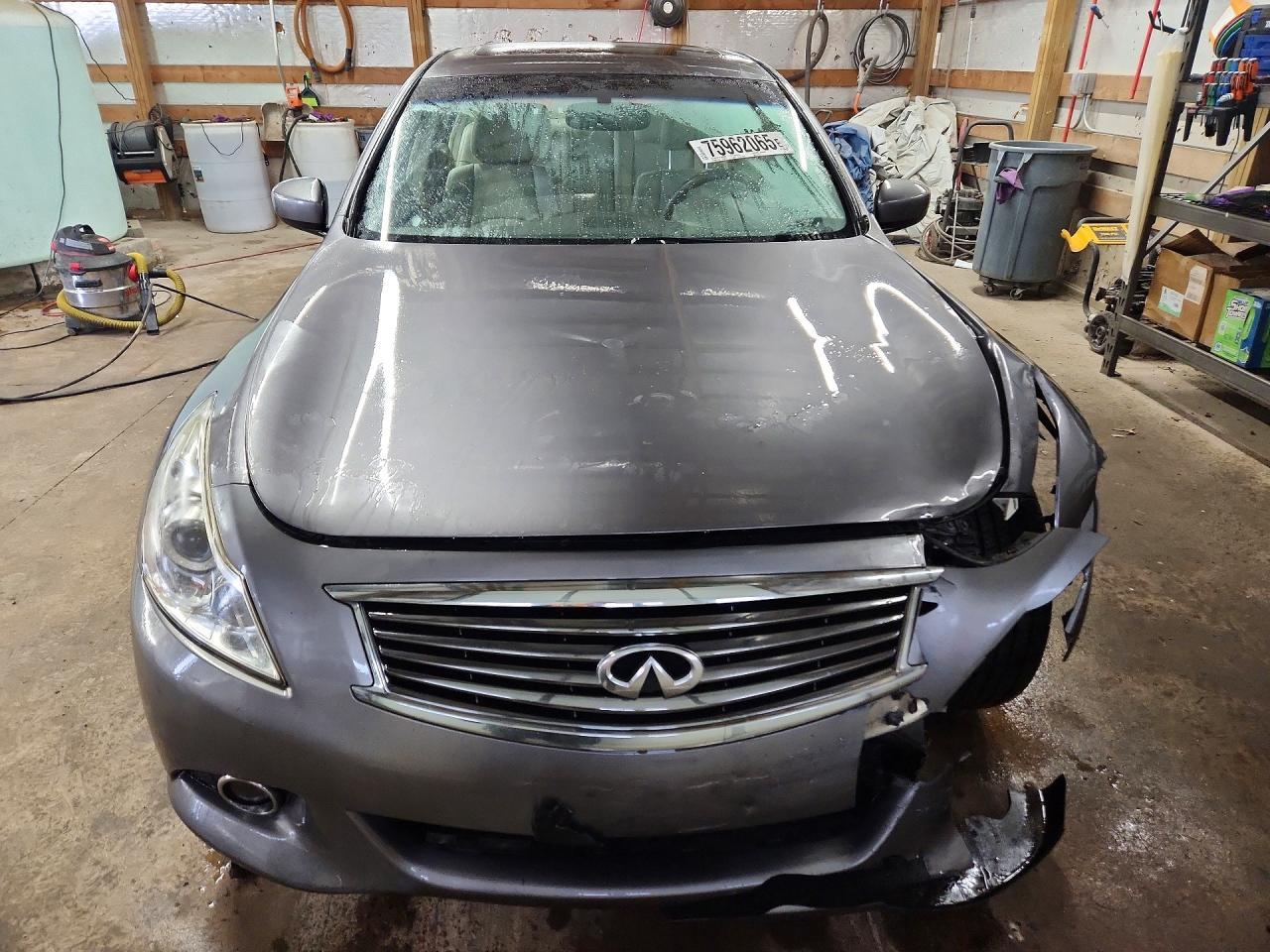 2013 Infiniti G37