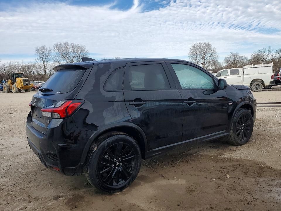 2025 Mitsubishi Outlander Sport le
