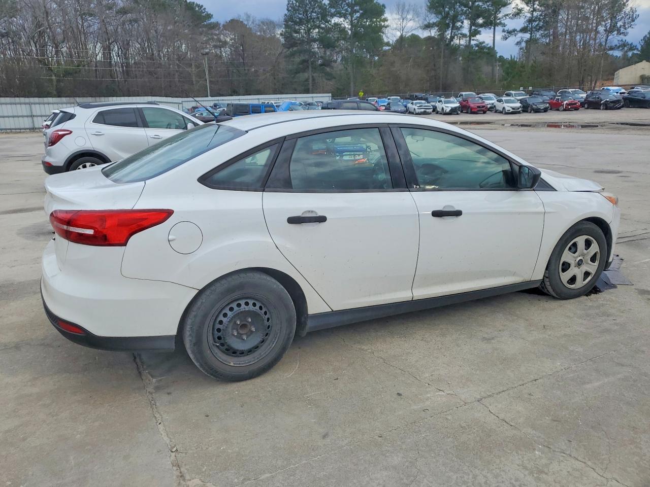 2018 Ford Focus s