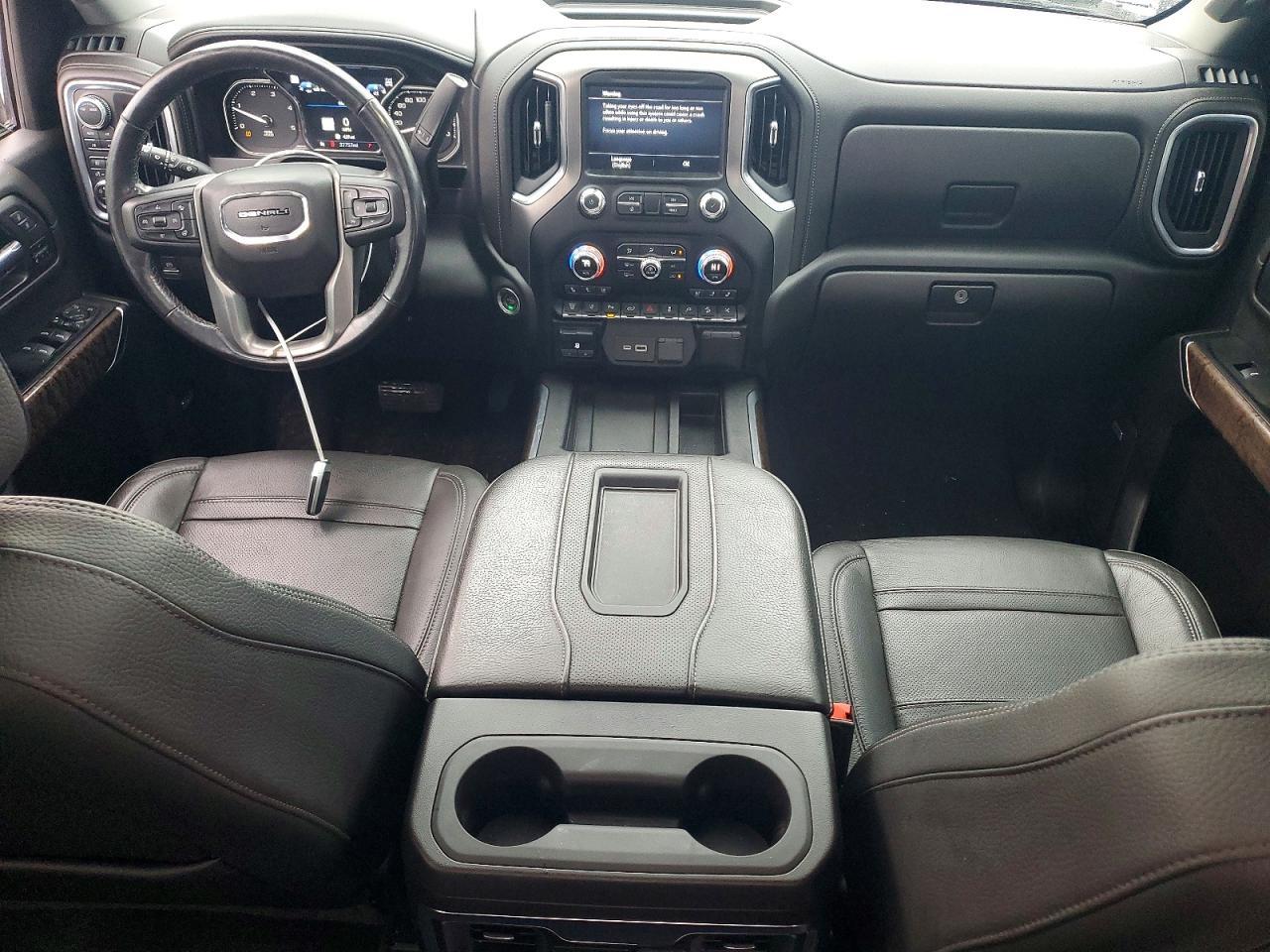 2022 GMC Sierra K2500 Denali