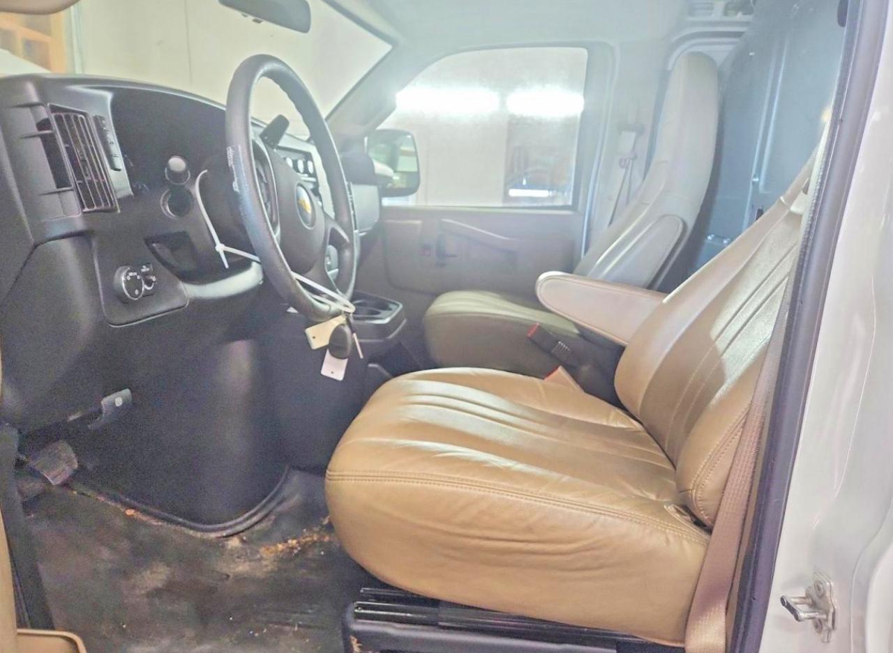 2021 Chevrolet Express G2500