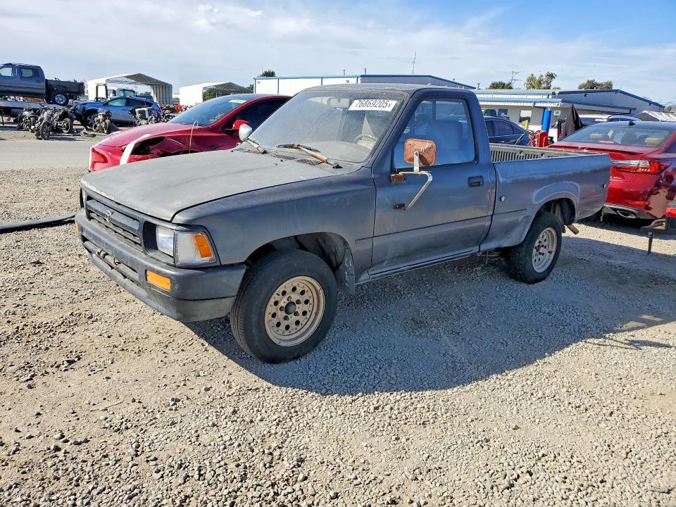 1992 Toyota Pickup 1/2 ton Short Wheelbase