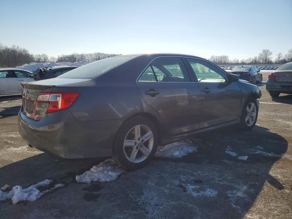 2013 Toyota Camry l