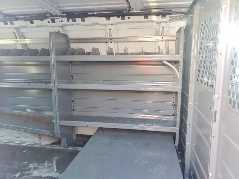 2016 GMC Savana 2500 Cargo Utility / Service van