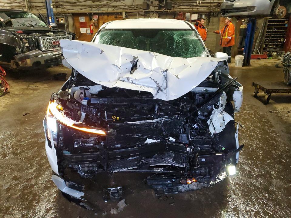 2025 KIA Carnival lx