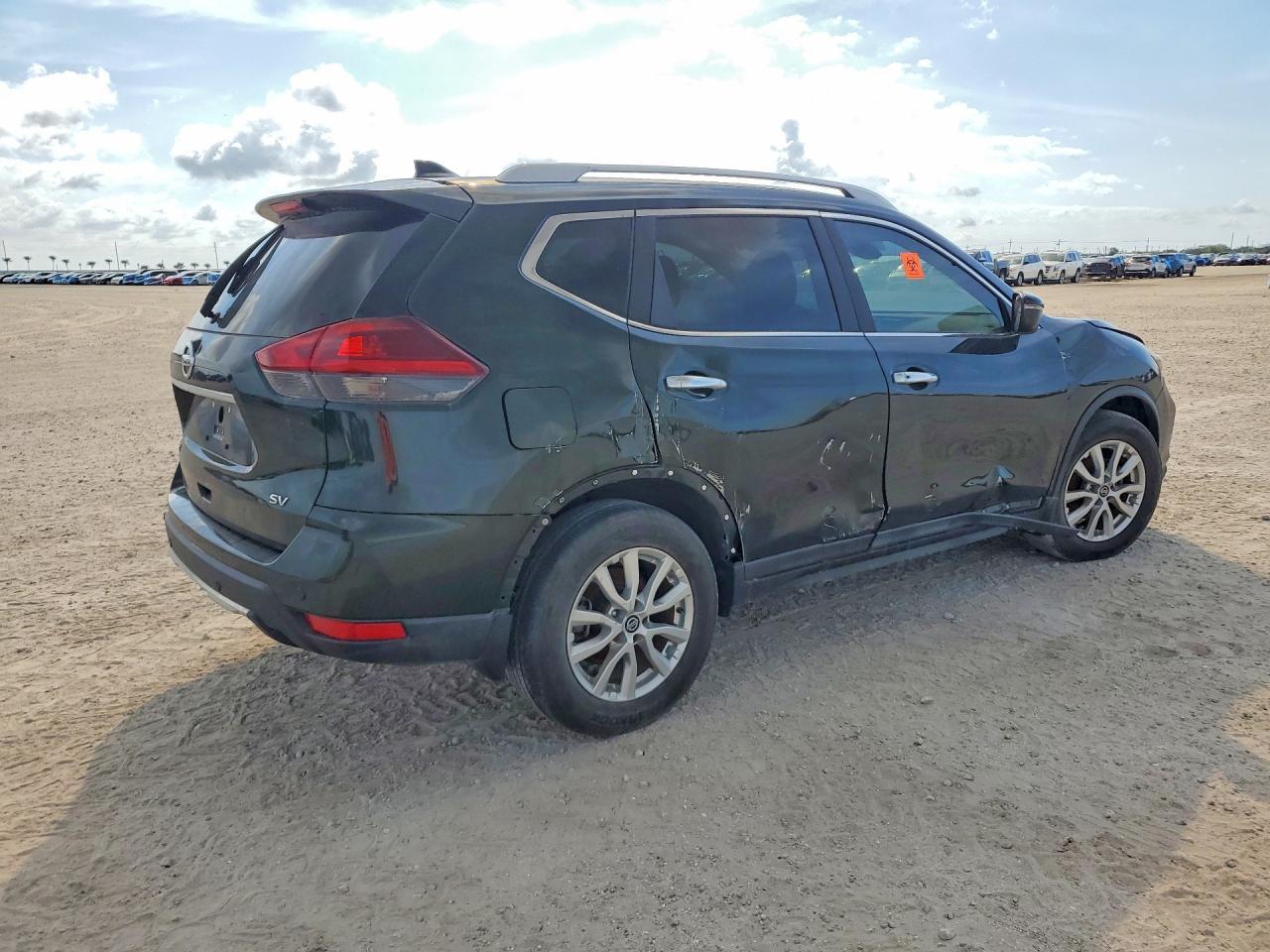2020 Nissan Rogue s