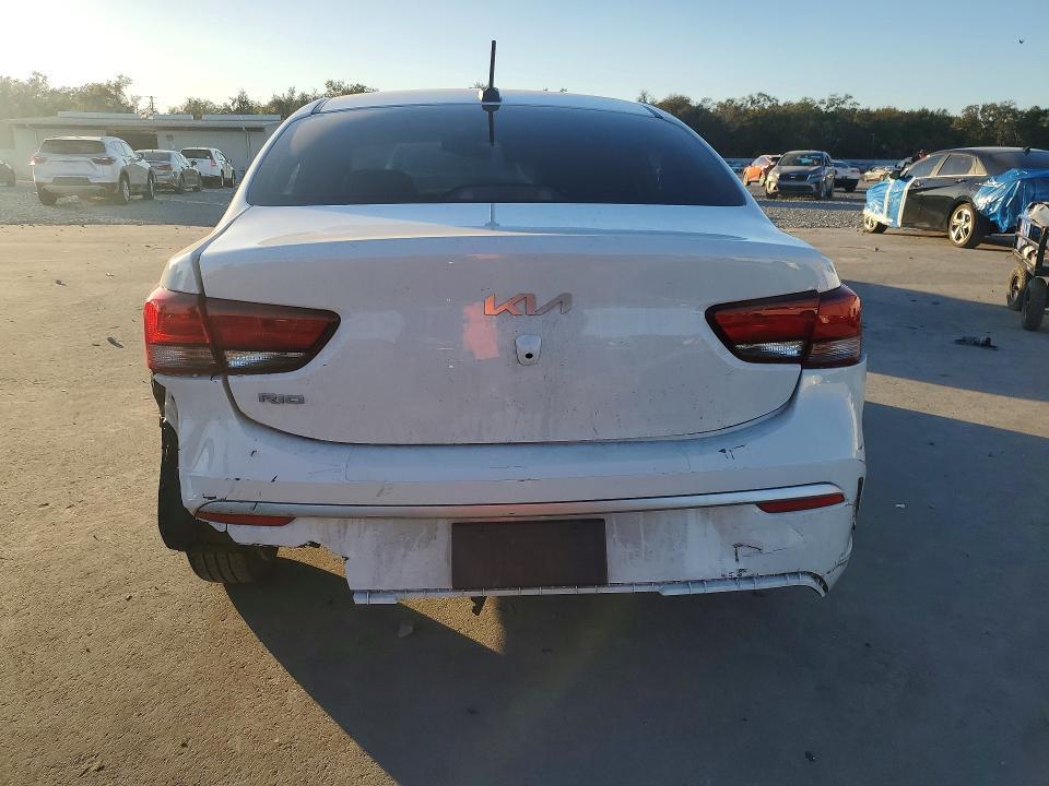 2023 KIA Rio lx