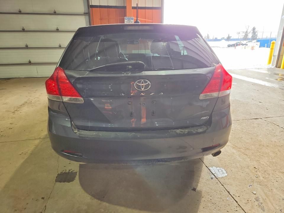 2012 Toyota Venza le