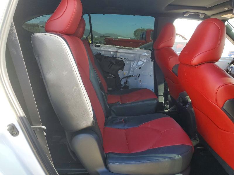 2025 Toyota Highlander xse