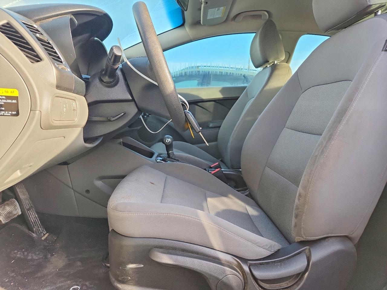 2017 KIA Forte lx