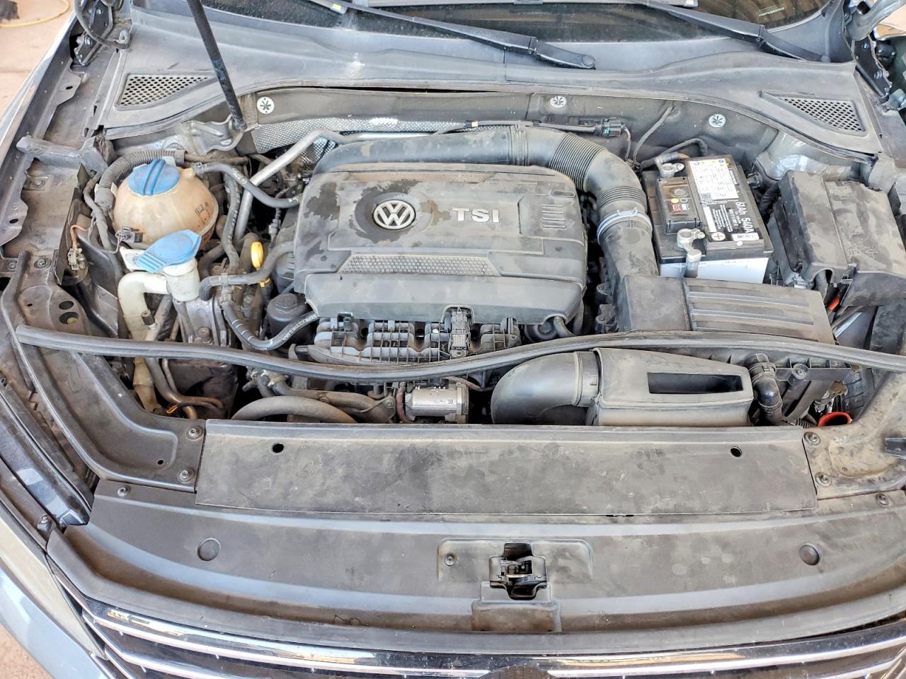 2016 Volkswagen Passat se