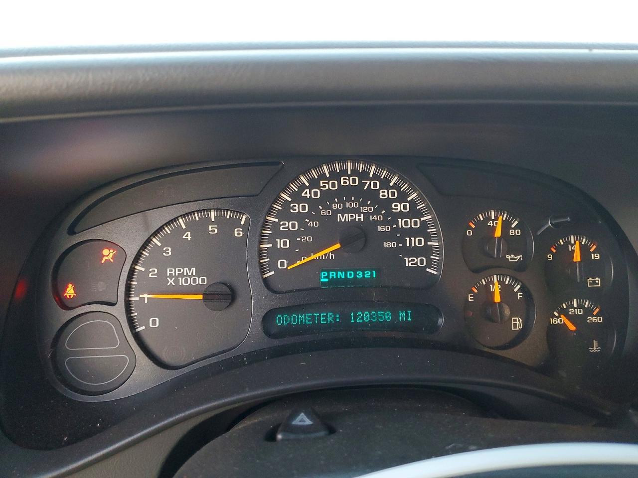2005 Chevrolet Tahoe C1500