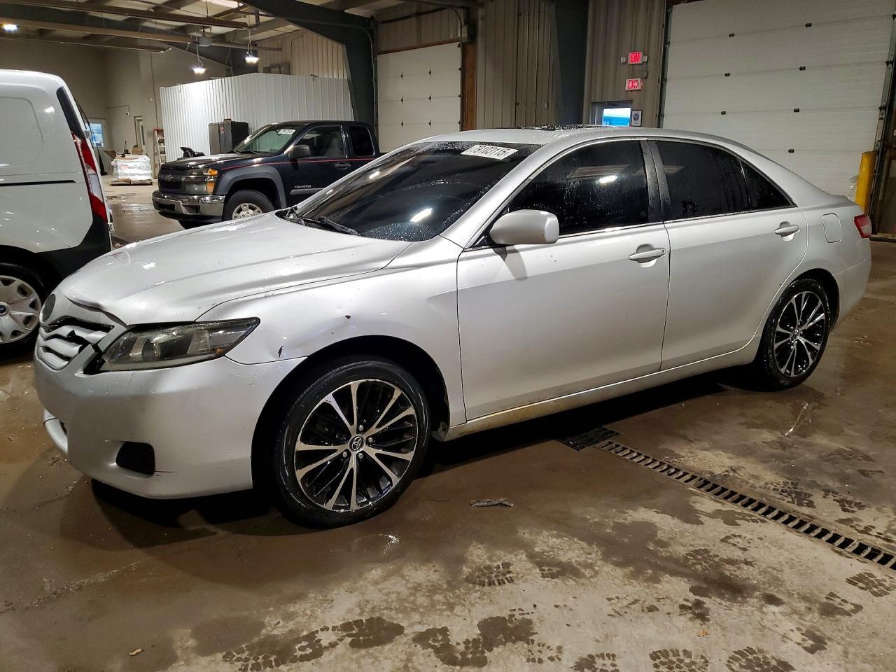 2010 Toyota Camry le