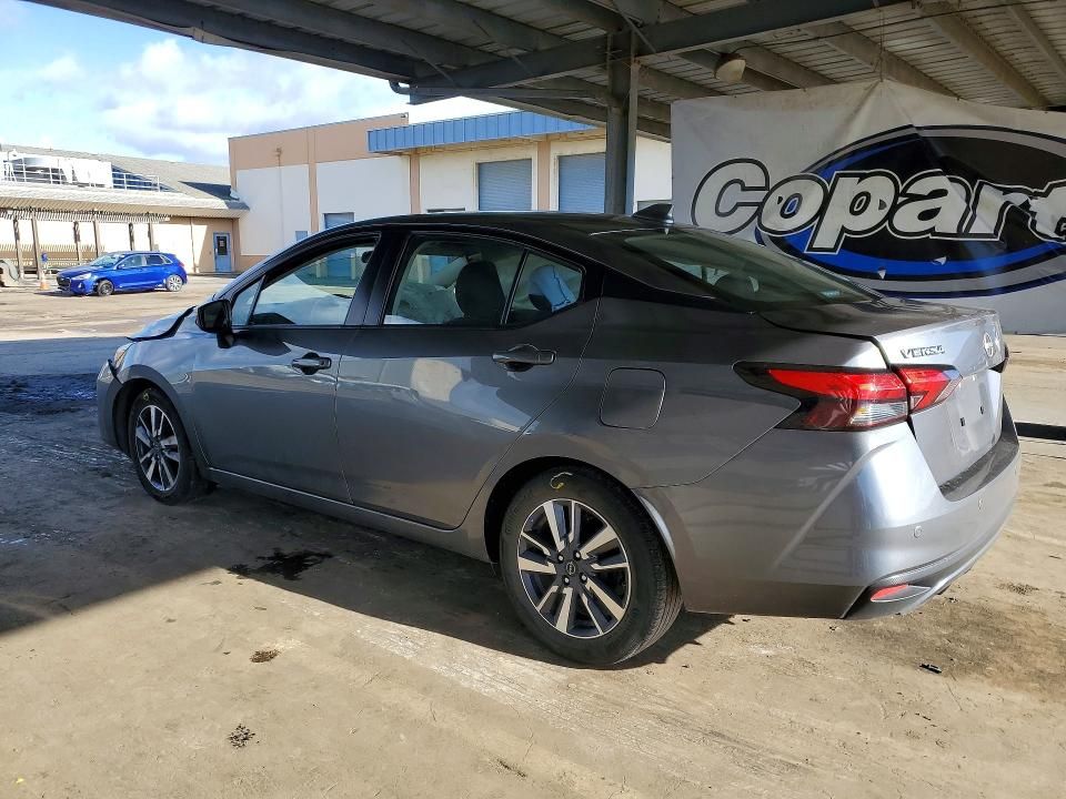 2023 Nissan Versa sv