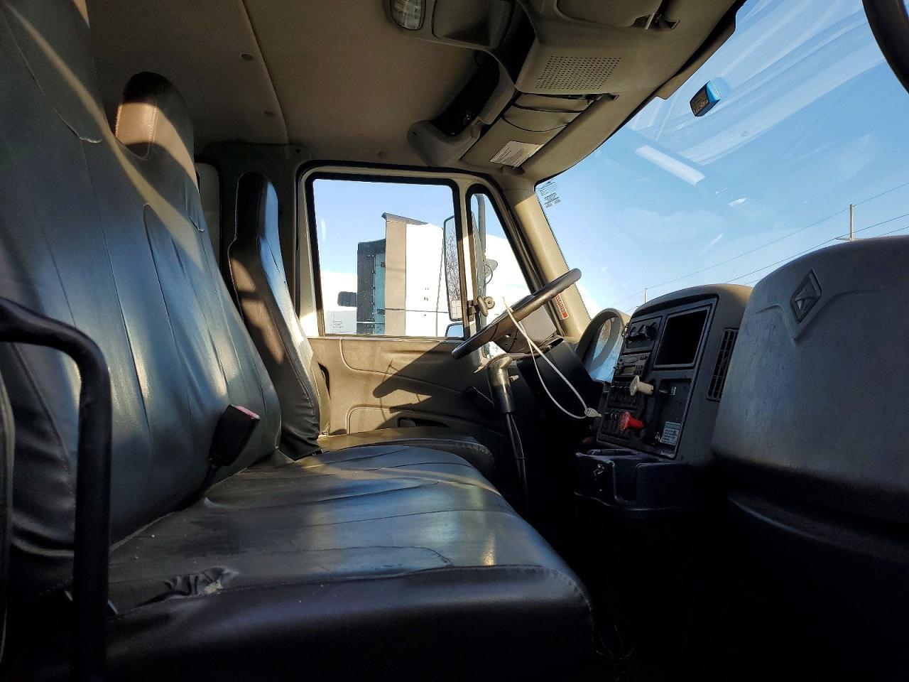 2008 International 7300 Railroad Service Truck