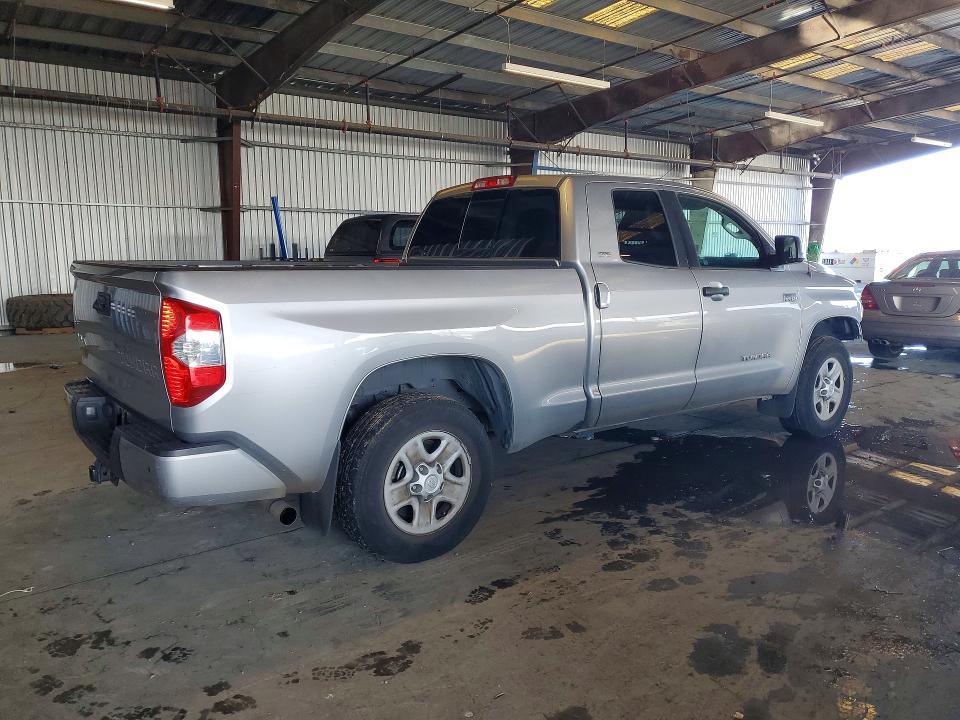 2017 Toyota Tundra Double cab sr