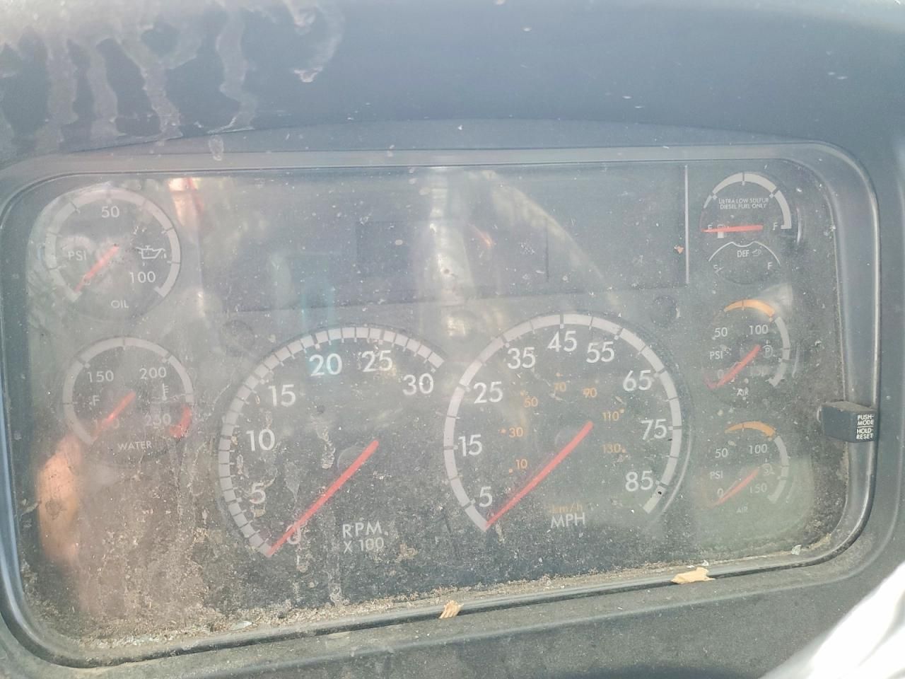 2020 Freightliner M2 106 MED-BOX Truck