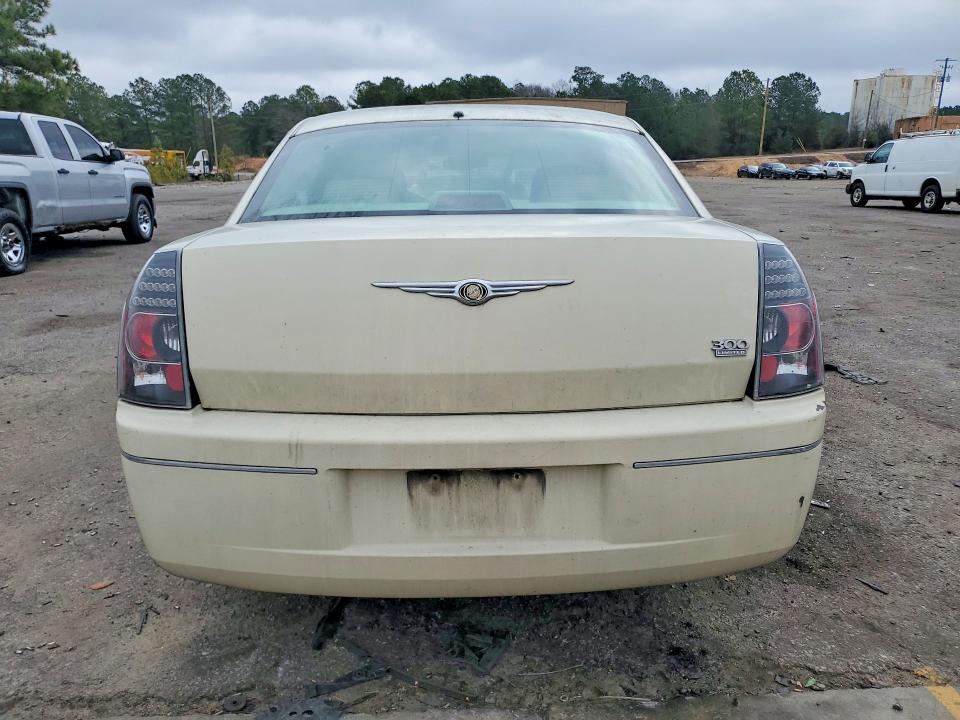 2005 Chrysler 300 Touring