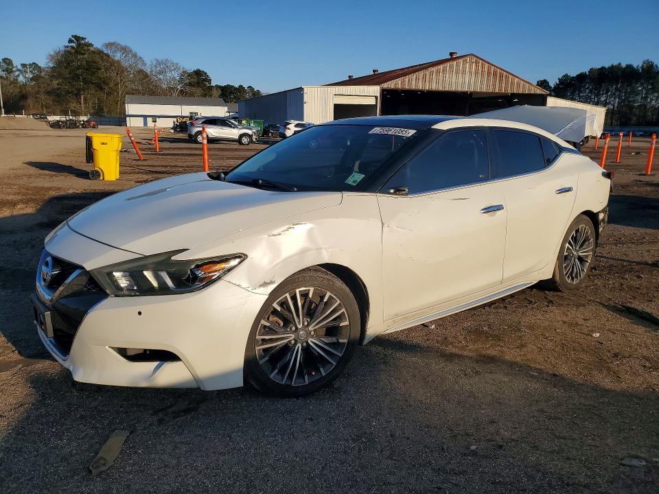 2017 Niss Maxima 3.5s