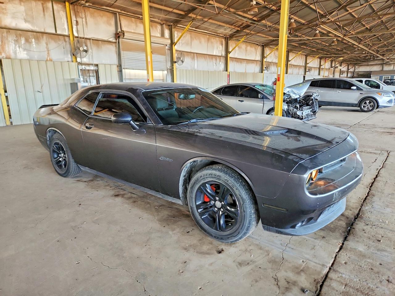 2015 Dodge Challenger sxt