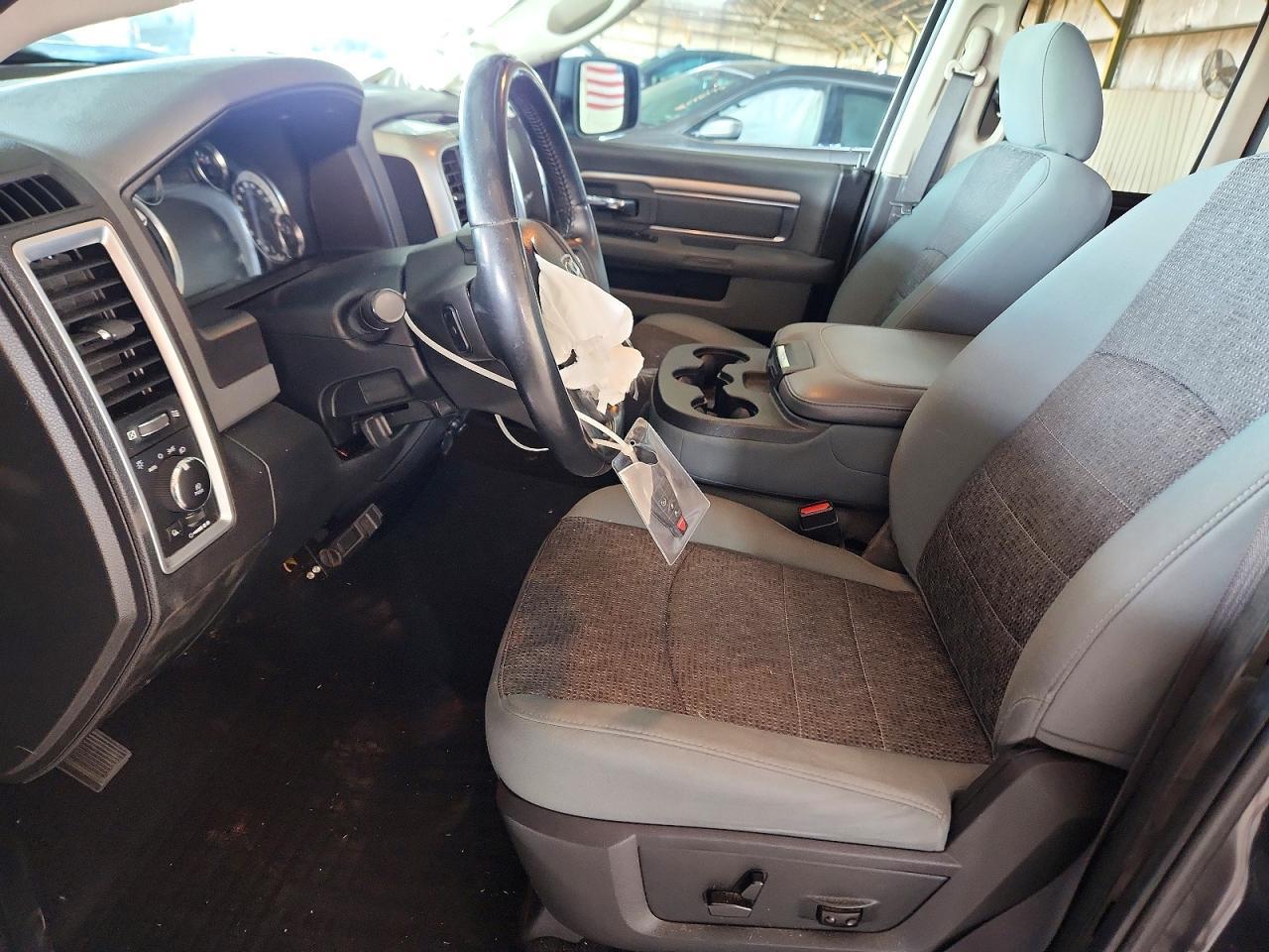 2017 Dodge Ram 1500 slt