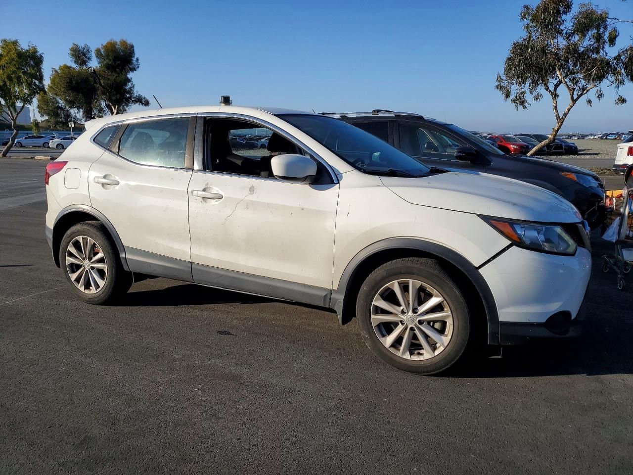 2017 Nissan Rogue Sport s