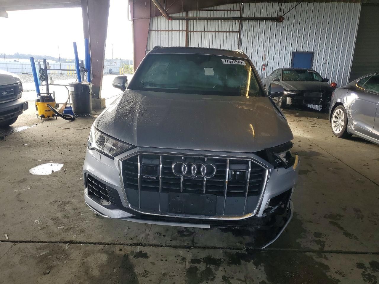 2020 Audi Q7 Premium Plus