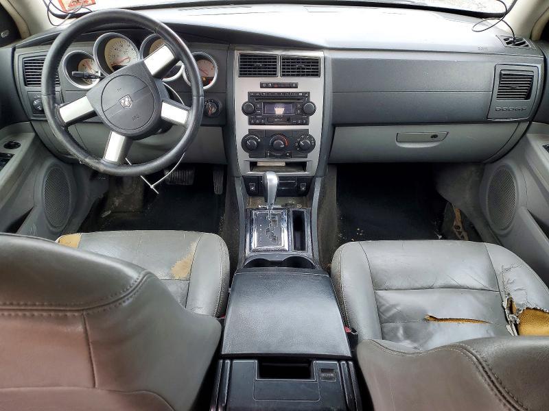 2006 Dodge Magnum sxt
